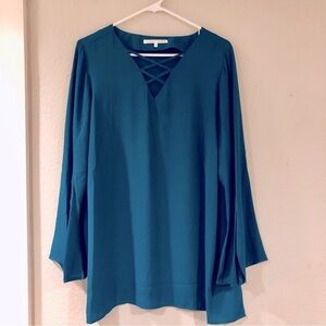 Dark Teal Lattice V-neck Long Sleeve Blouse size 1X